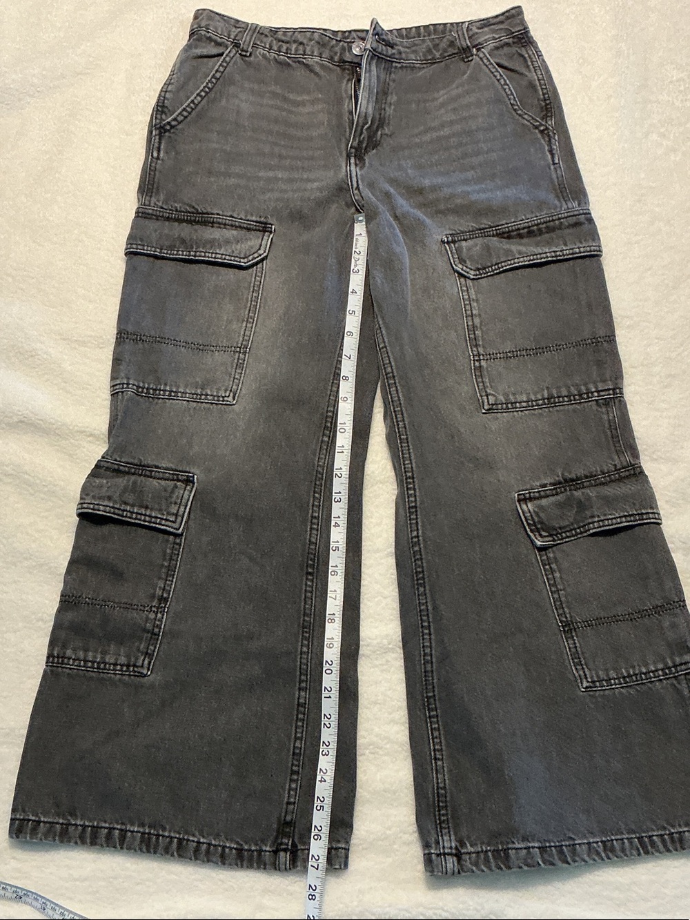 H&M Women’s Washed Black Wide-Leg Cargo Jeans